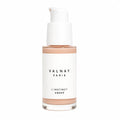 L'Instinct Ambré sérum anti-âge aux peptides de Valnay Paris présenté sur fond blanc